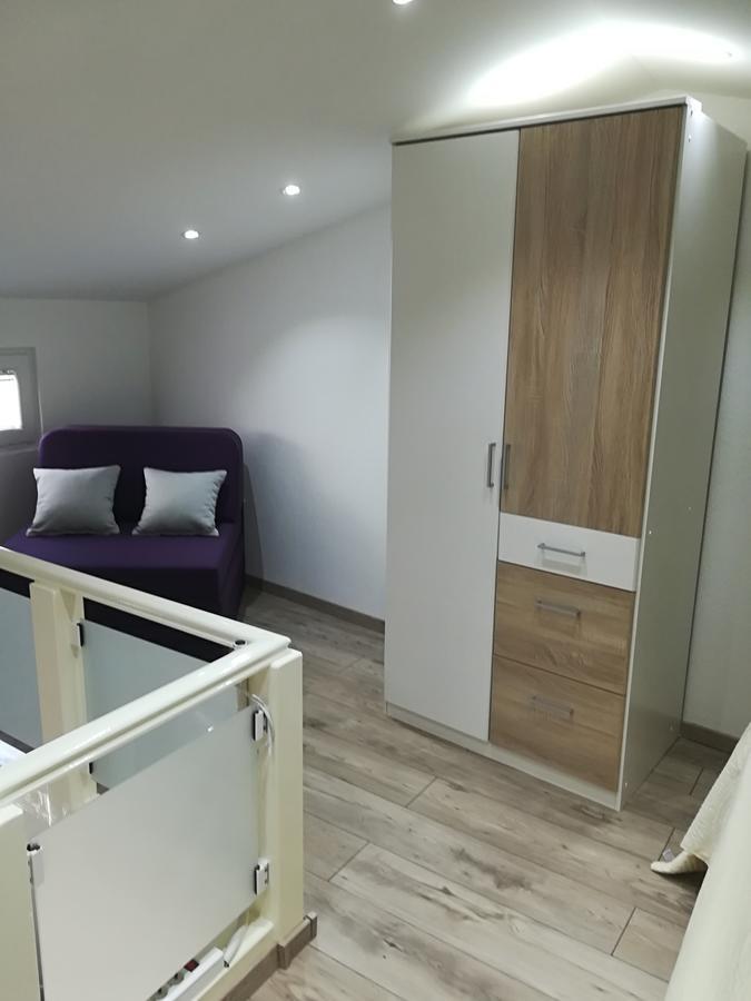 Apartments Vrime Biograd Na Moru Esterno foto